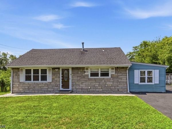 4 Rachel Ter, Piscataway, NJ 08854