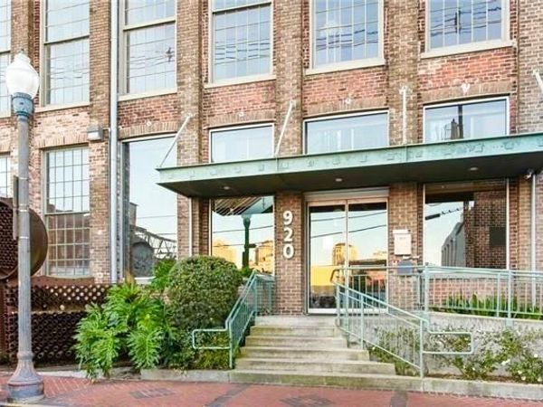 920 POEYFARRE Street , Unit 219, New Orleans, LA 70130