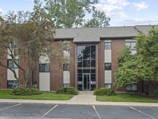 3396 Devonwood Hills NE, Unit C, Grand Rapids, MI 49525