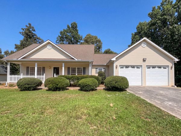 3073 Saratoga Drive, Dalton, GA 30721