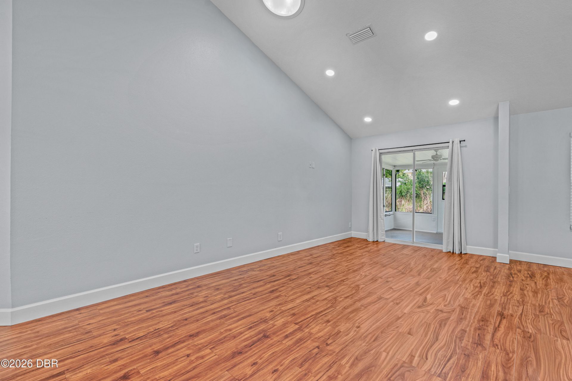 762 Pine Shores Circle, New Smyrna Beach, FL 32168 Photo