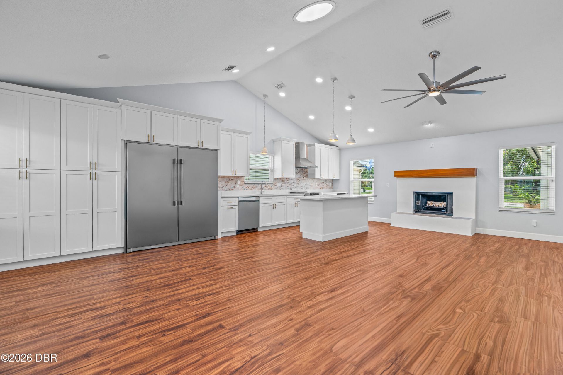 762 Pine Shores Circle, New Smyrna Beach, FL 32168 Photo