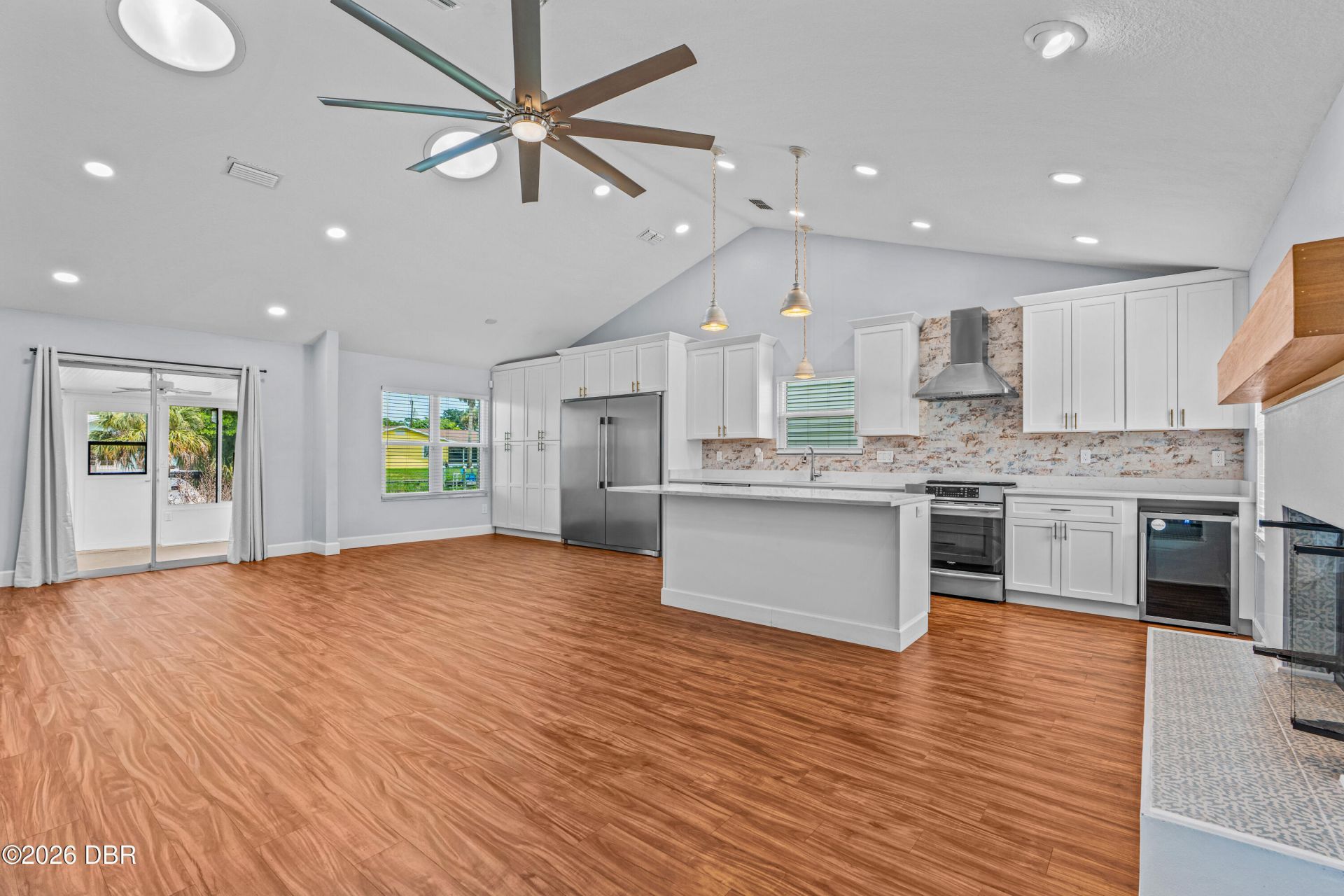762 Pine Shores Circle, New Smyrna Beach, FL 32168 Photo