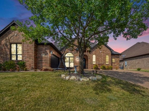 11029 Hawkins Home Boulevard, Benbrook, TX 76126