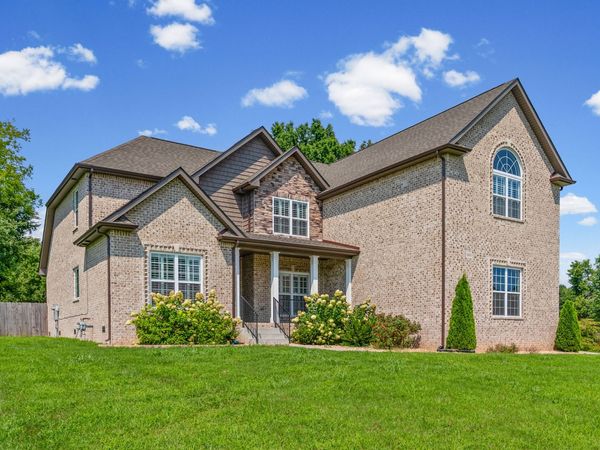 2653 Ashland City Rd, Clarksville, TN 37043