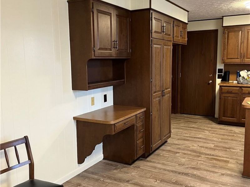 3254 Boltz Road SE, New Philadelphia, OH 44663 Photo 3