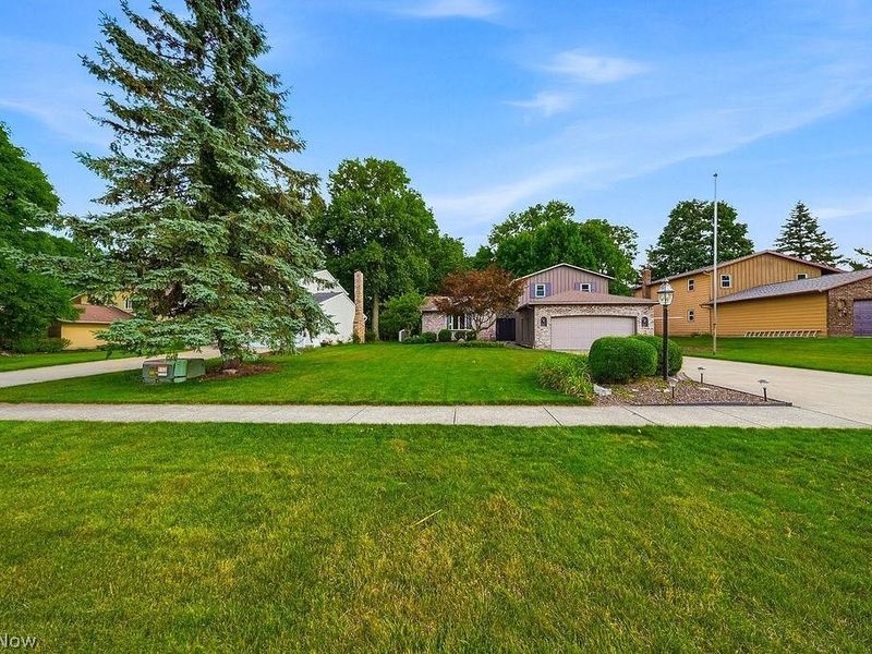 14433 Trenton Avenue, Strongsville, OH 44136 Photo 2