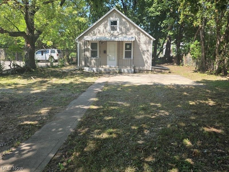 2408 Castle Avenue, Cleveland, OH 44113 Photo 1