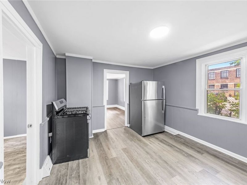 2408 Castle Avenue, Cleveland, OH 44113 Photo 13