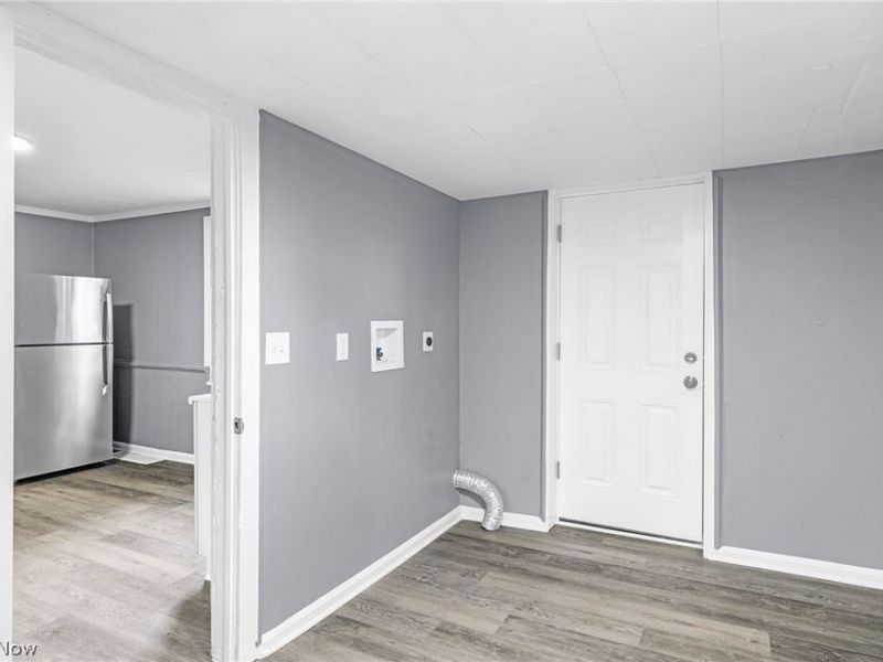 2408 Castle Avenue, Cleveland, OH 44113 Photo 22
