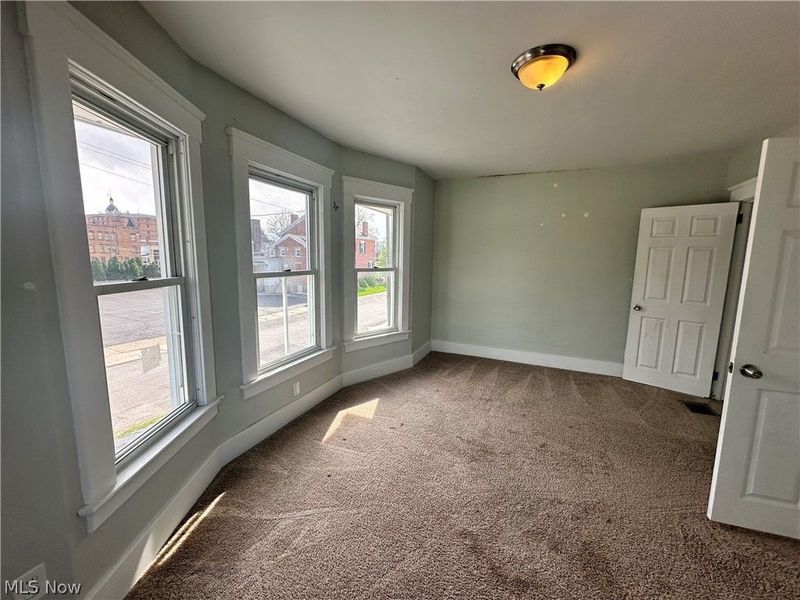 139 Scott Street NE, Warren, OH 44483 Photo 27
