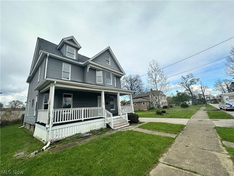139 Scott Street NE, Warren, OH 44483 Photo 4