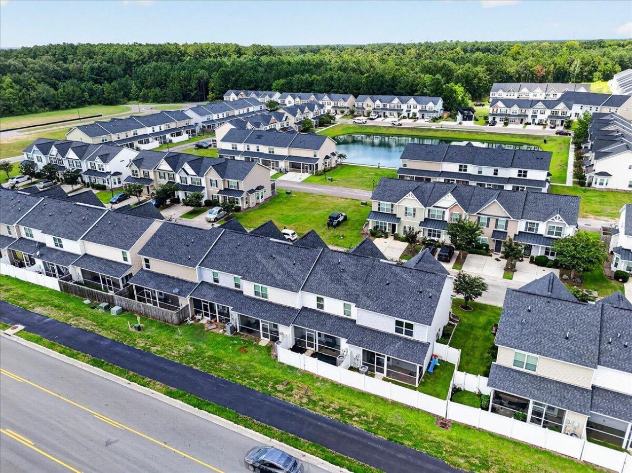 417 Viceroy Photo 24
