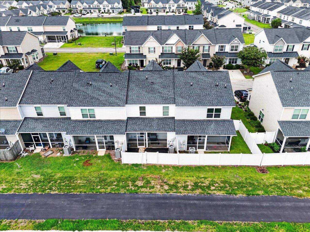 417 Viceroy Photo 26