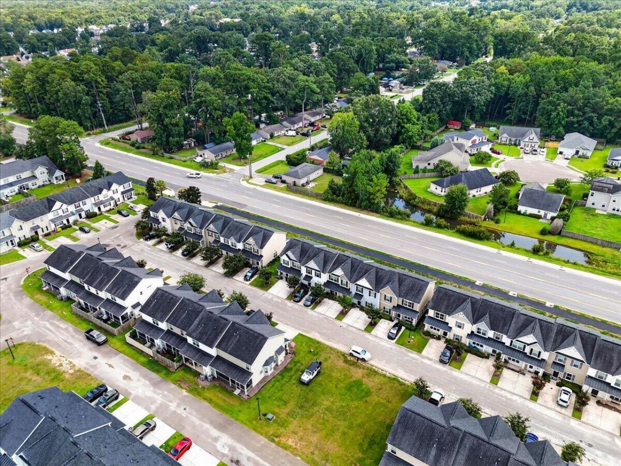 417 Viceroy Photo 27