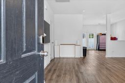 417 Viceroy photo 4