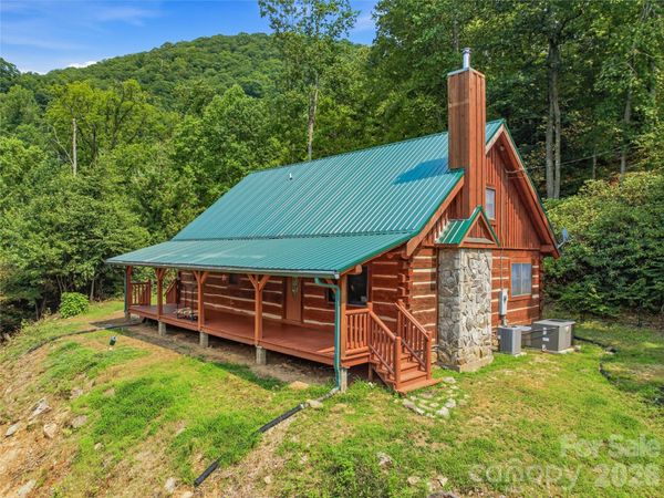 226 High Top Mountain Road , Leicester, NC 28748