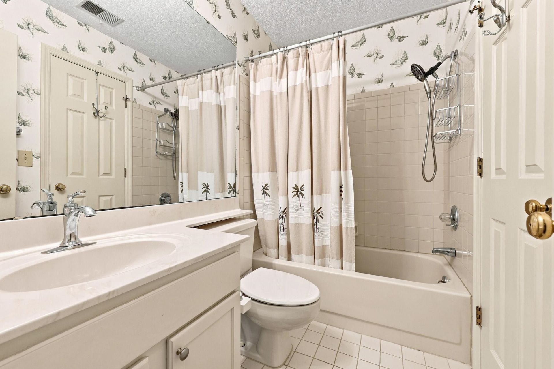 4504 Spyglass Dr. Photo 10