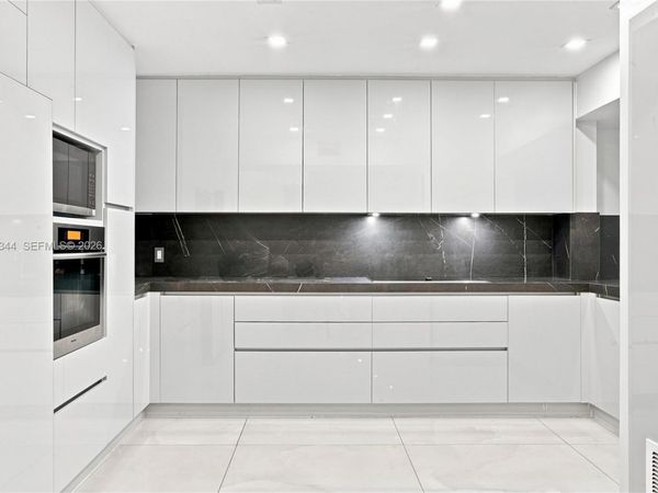 20302 NE 34th Ct, Unit 41, Aventura, FL 33180