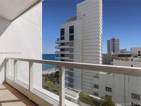 4391 Collins Ave , Unit 1015, Miami Beach, FL 33140