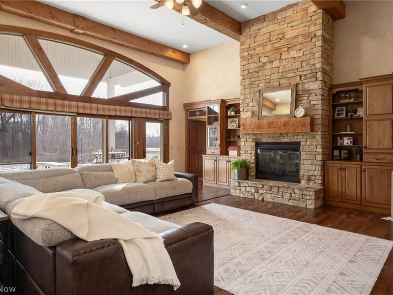 9419 Robinson Road, Chardon, OH 44024 Photo 4