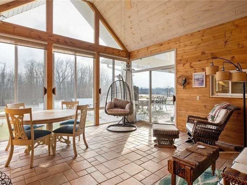 9419 Robinson Road, Chardon, OH 44024 Photo 8
