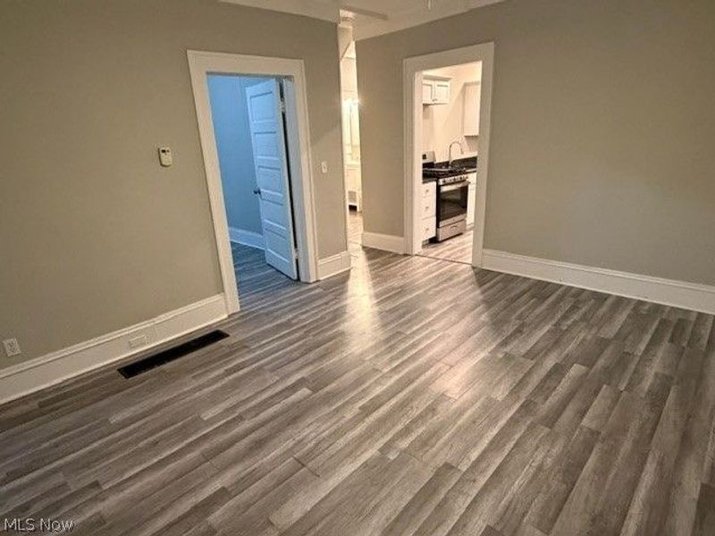 3717 Archwood Avenue, Cleveland, OH 44109 Photo 6