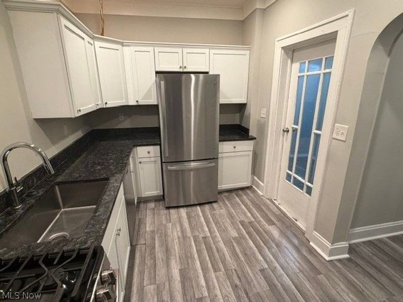 3717 Archwood Avenue, Cleveland, OH 44109 Photo 9
