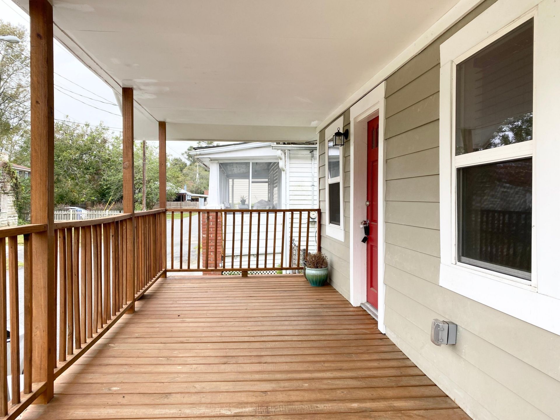 1125 Armstrong Avenue Photo 8