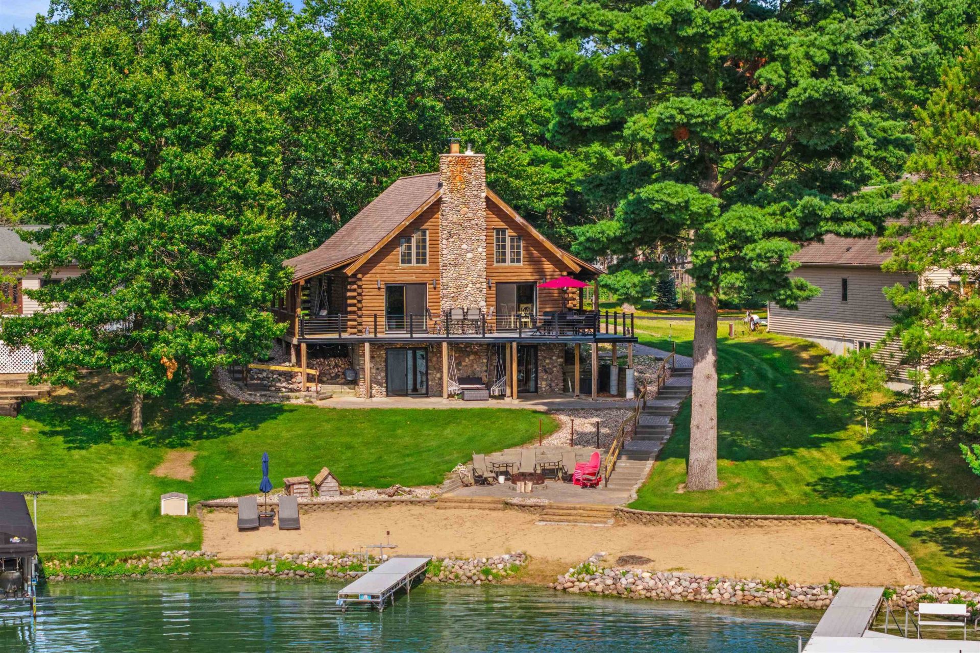 1071 S Archers Way, Nekoosa, WI 54457 Main Photo