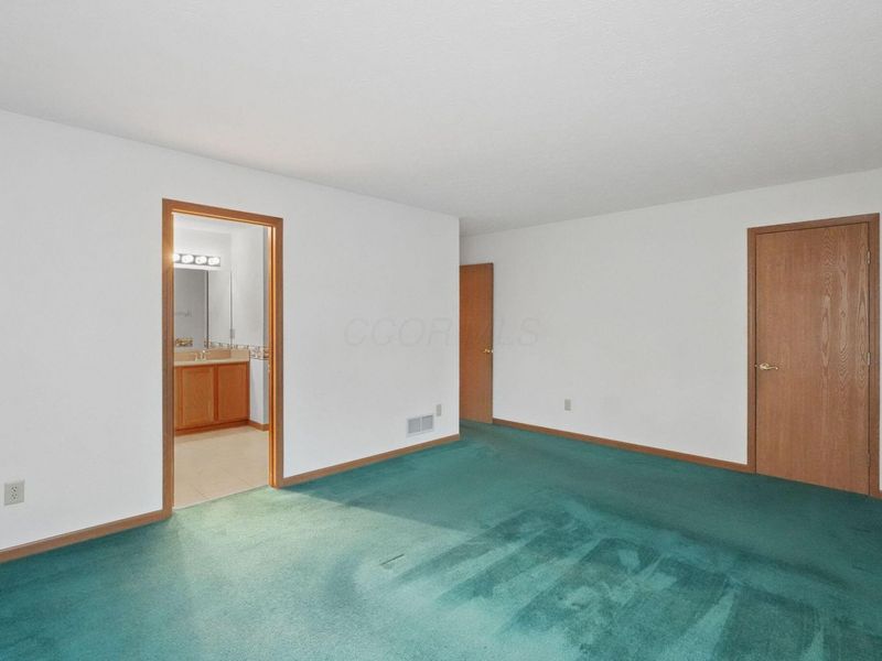 8211 Turret Drive, Blacklick, OH 43004 Photo 24
