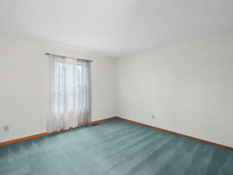 8211 Turret Drive, Blacklick, OH 43004 Photo 28
