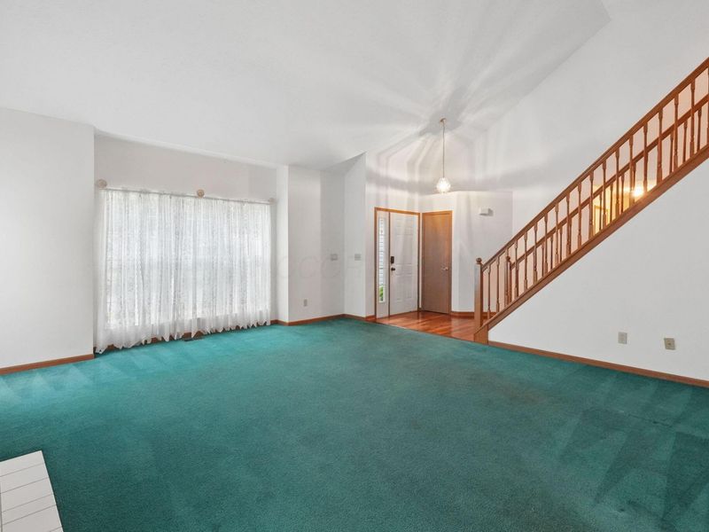8211 Turret Drive, Blacklick, OH 43004 Photo 6
