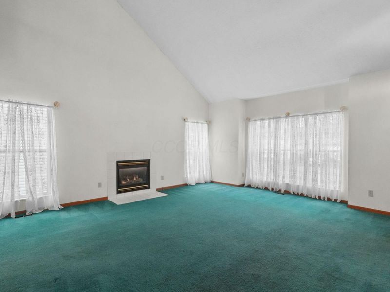 8211 Turret Drive, Blacklick, OH 43004 Photo 7