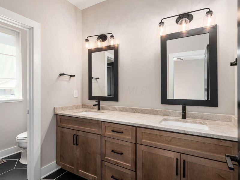 1251 Perry Street, Unit A, Columbus, OH 43201 Photo 25