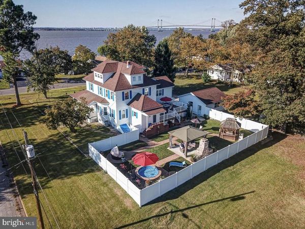 110 N RIVER DRIVE, PENNSVILLE, NJ 08070