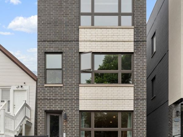 3026 W Lyndale Street , Unit 1, Chicago, IL 60647
