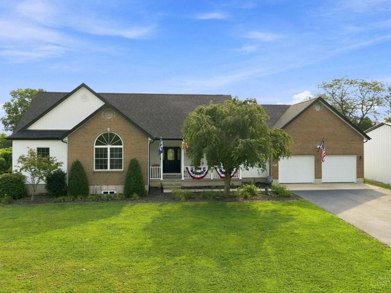 62 Kings Court, Clark Township, OH 45159 Photo 3