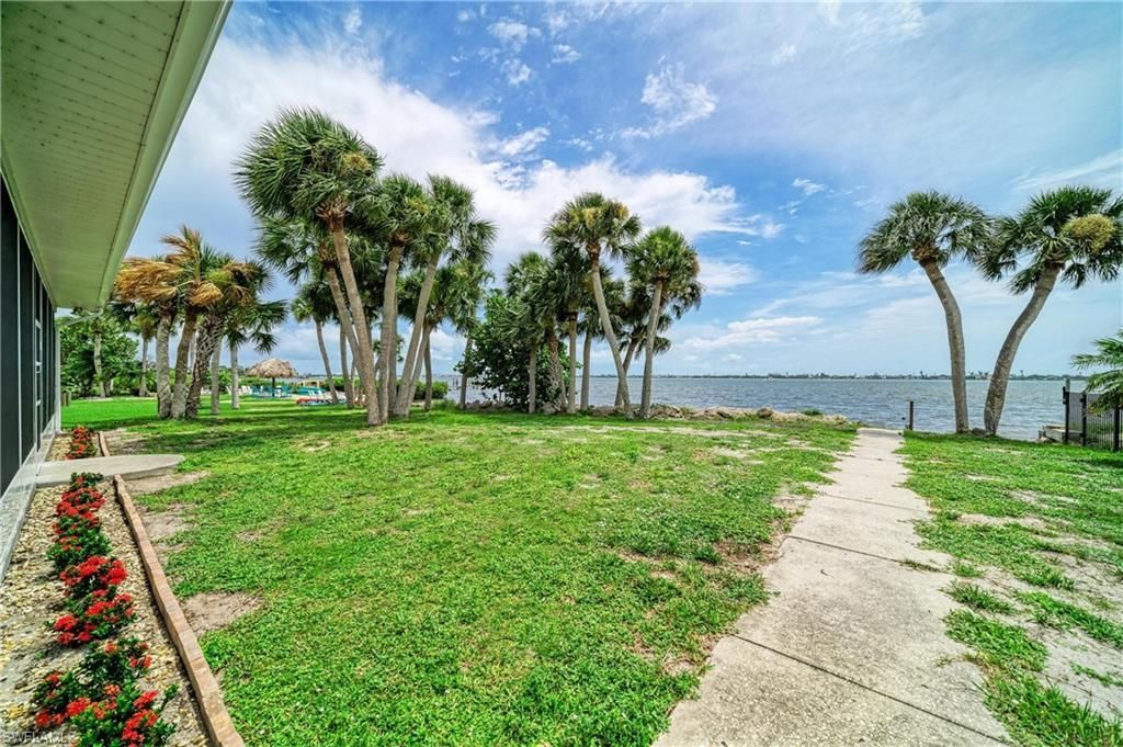 211 Bahia Vista Dr , Englewood, FL 34223 Photo