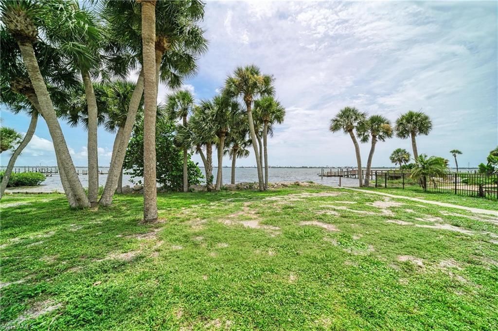 211 Bahia Vista Dr , Englewood, FL 34223 Photo