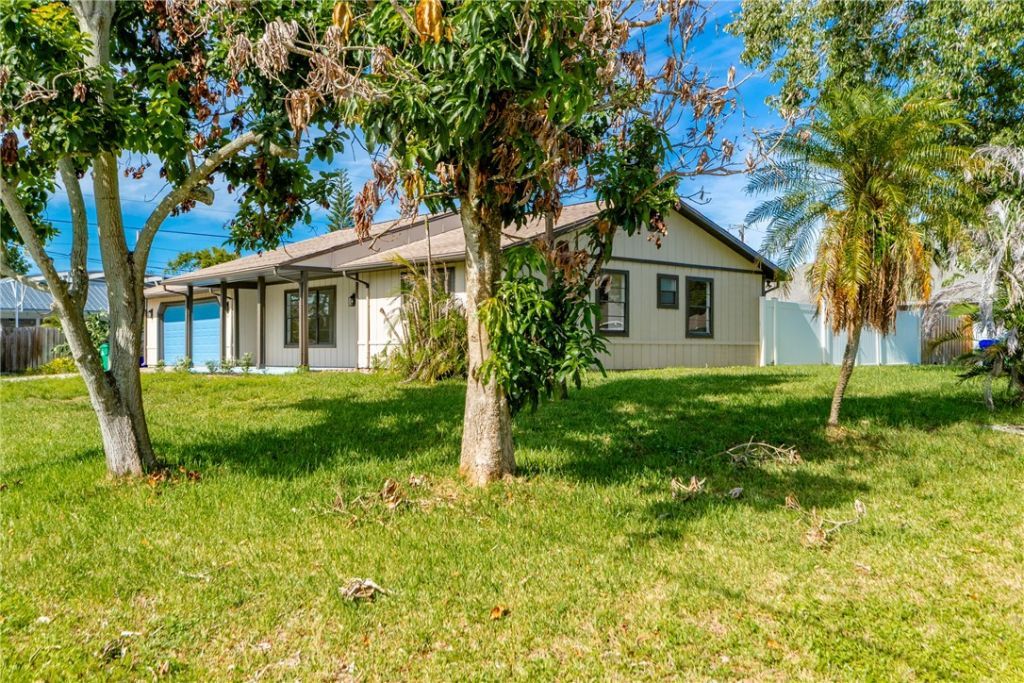 512 Aspen Street, Sebastian, FL 32958 Photo