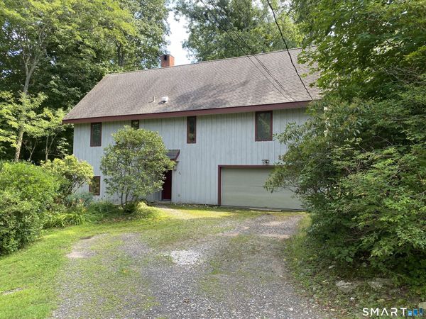26 Eastwood, Branford, CT 06405