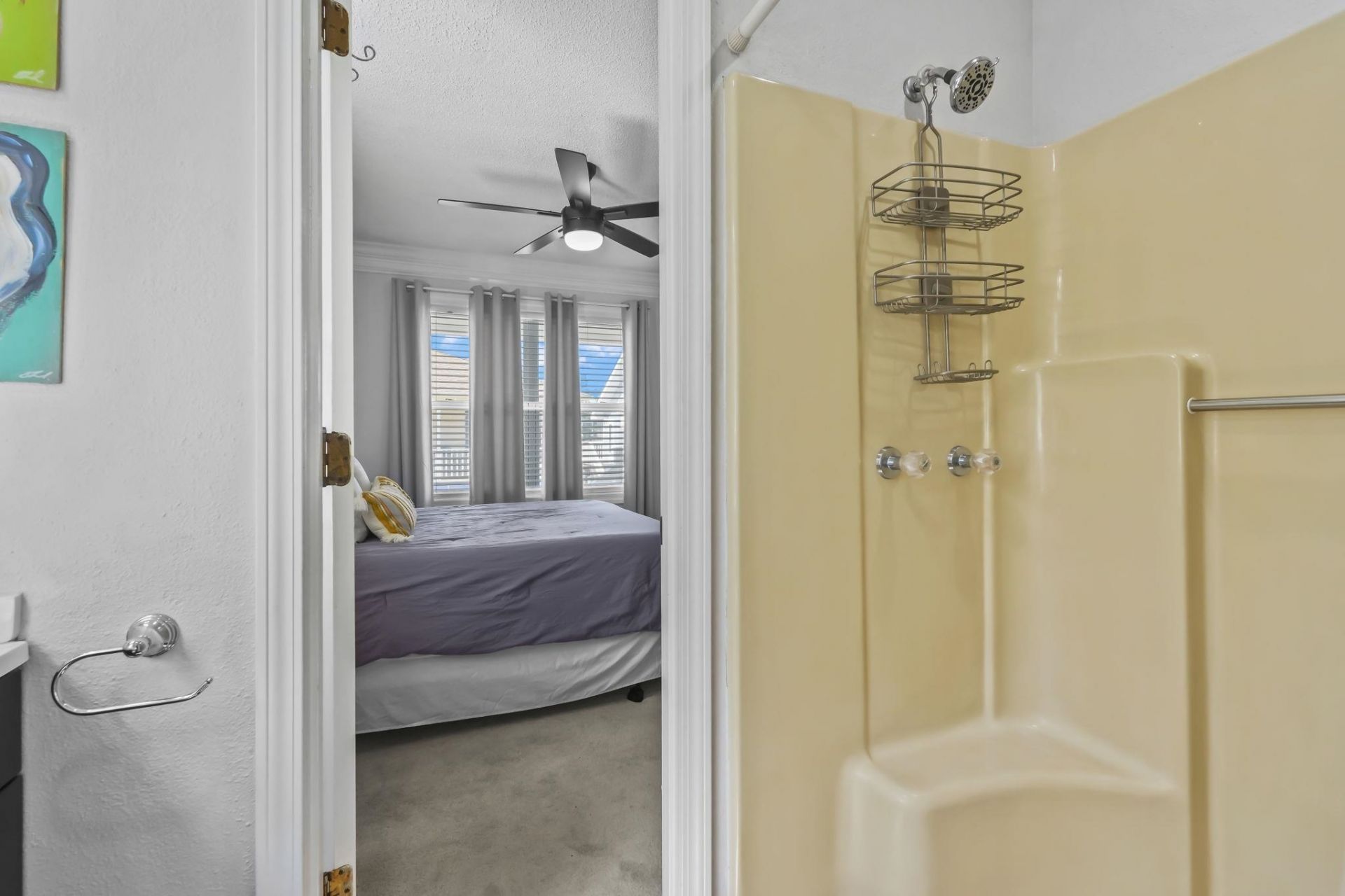 114 Easy St. Photo 18