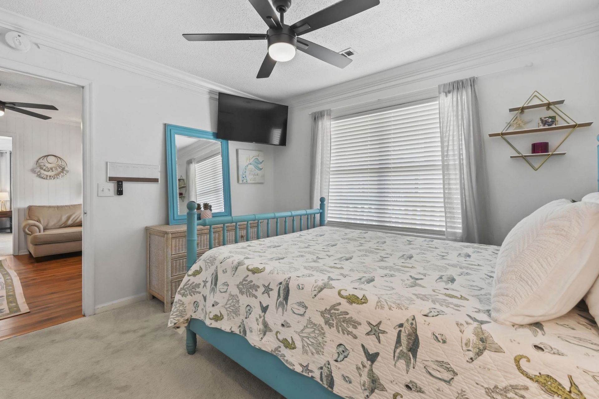 114 Easy St. Photo 24