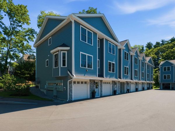 32 Charter Street, Unit 1, Exeter, NH 03833
