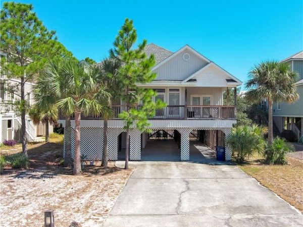 208 Isabella Court , Dauphin Island, AL 36528