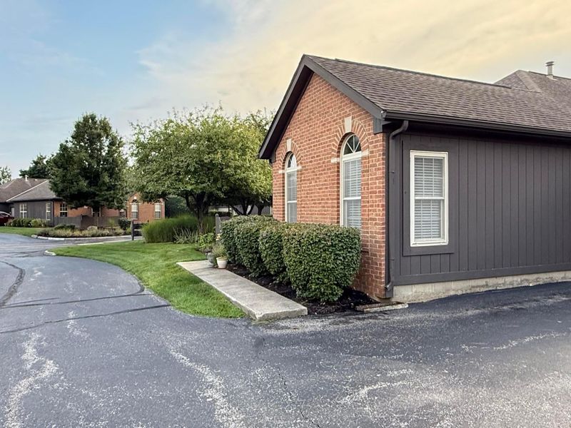 2632 Trottersway Drive, Columbus, OH 43235 Photo 21