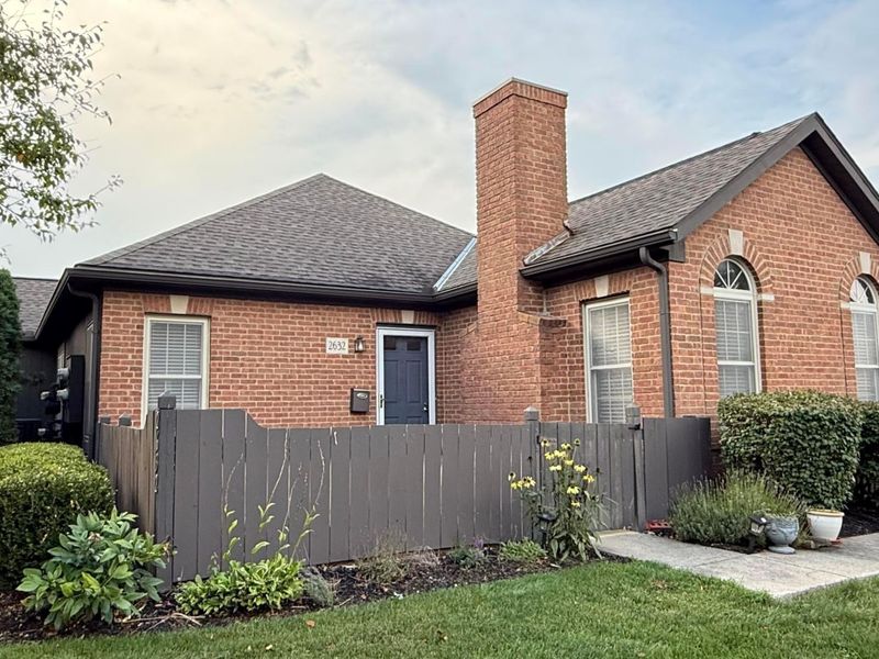 2632 Trottersway Drive, Columbus, OH 43235 Photo 5