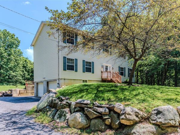 276 Spruce Road , Middletown, NY 10940