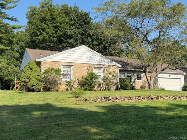 44 Ireland Drive , Poughkeepsie, NY 12603